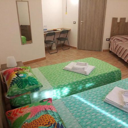Al Centoventi Bed and Breakfast Porto Torres Exteriör bild