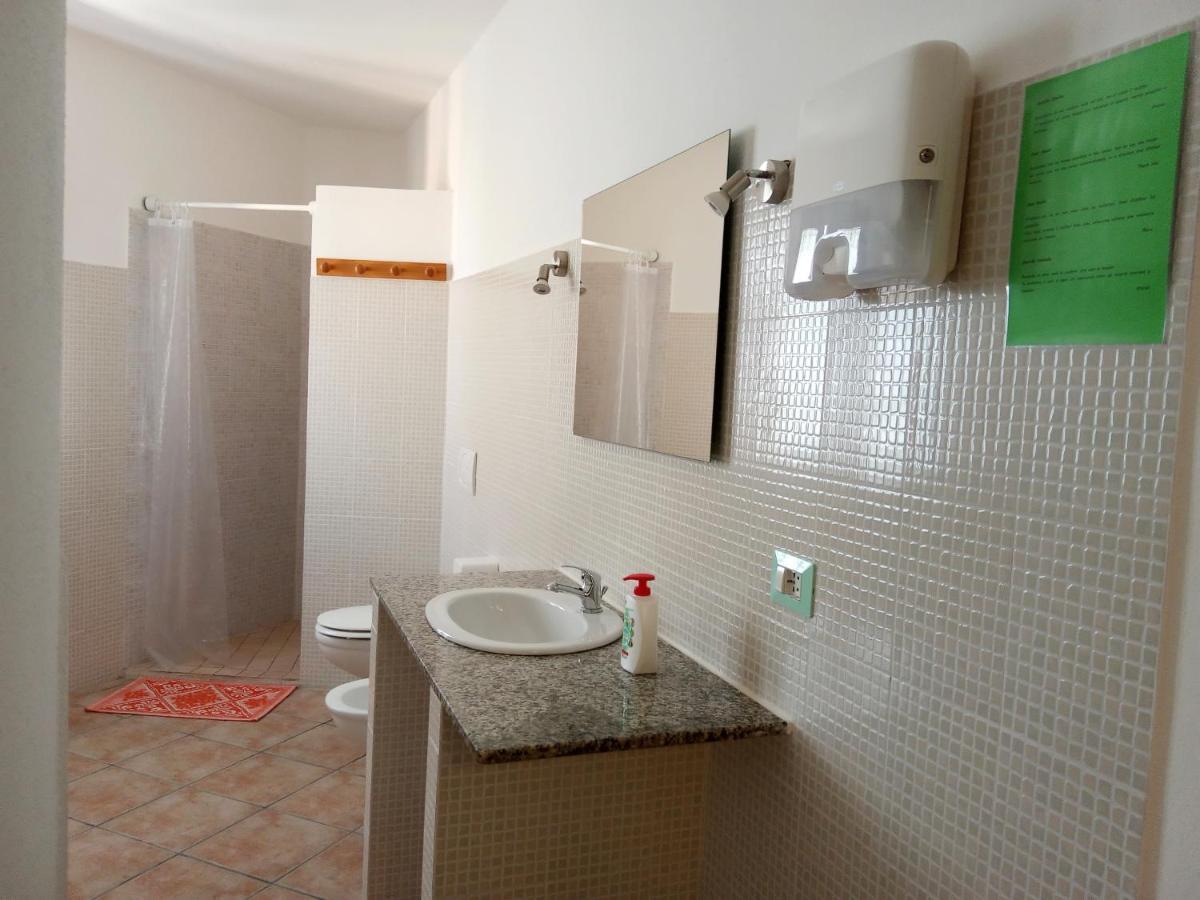 Al Centoventi Bed and Breakfast Porto Torres Exteriör bild